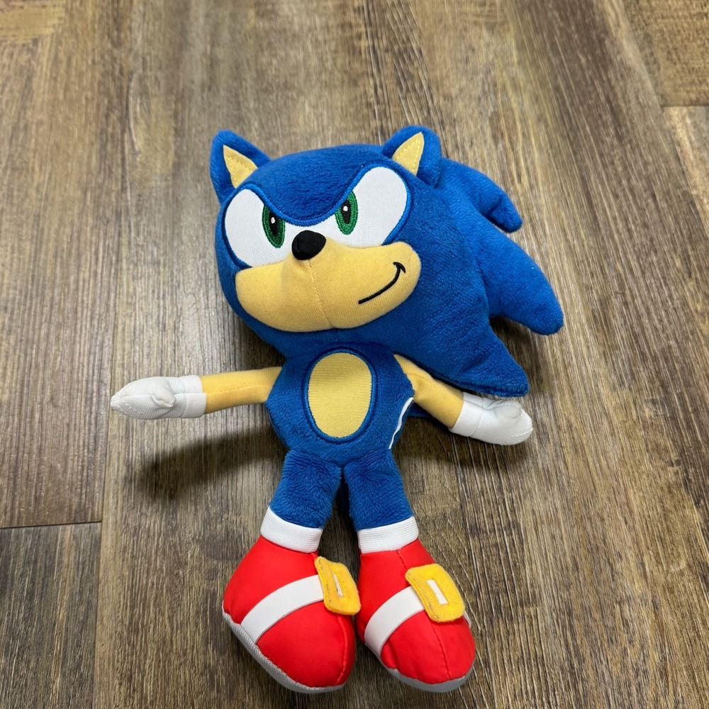 Sonic the Hedgehog Plush Toy Stuffed Animal Blue Green Eyes Yellow Oval